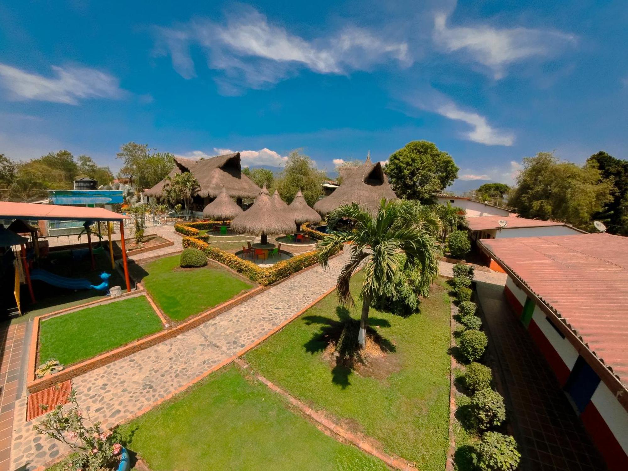 סנטה פה דה אנטיוקיה Hotel Acuarela Del Rio מראה חיצוני תמונה